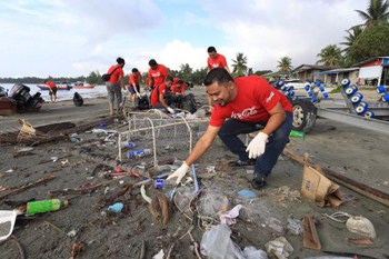 Reef Check Malaysia Participates In Nationwide Coastal Clean-up - Reef ...